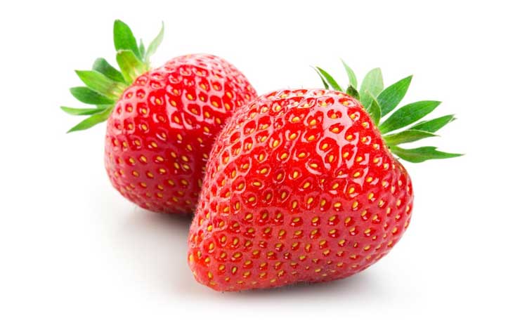 Cara mengecilkan pori-pori menggunakan strawberry