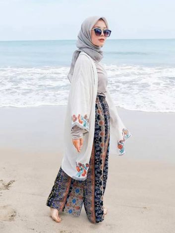 outer non hijab