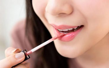 Merk Lipstik Terbaik Untuk Remaja Yang Nggak Bikin Kantong Bolong