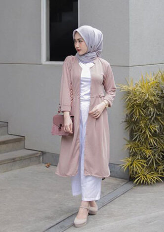 Inspirasi Outfit Hijab Kekinian Yang Modis Abis (2021) - Hai Gadis