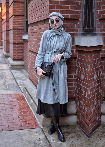 Inspirasi OOTD Hijab dengan Rok Midi Agar Postur Tubuh Tampak Tinggi