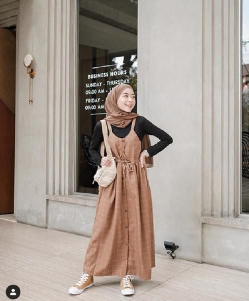 gaya street style hijab